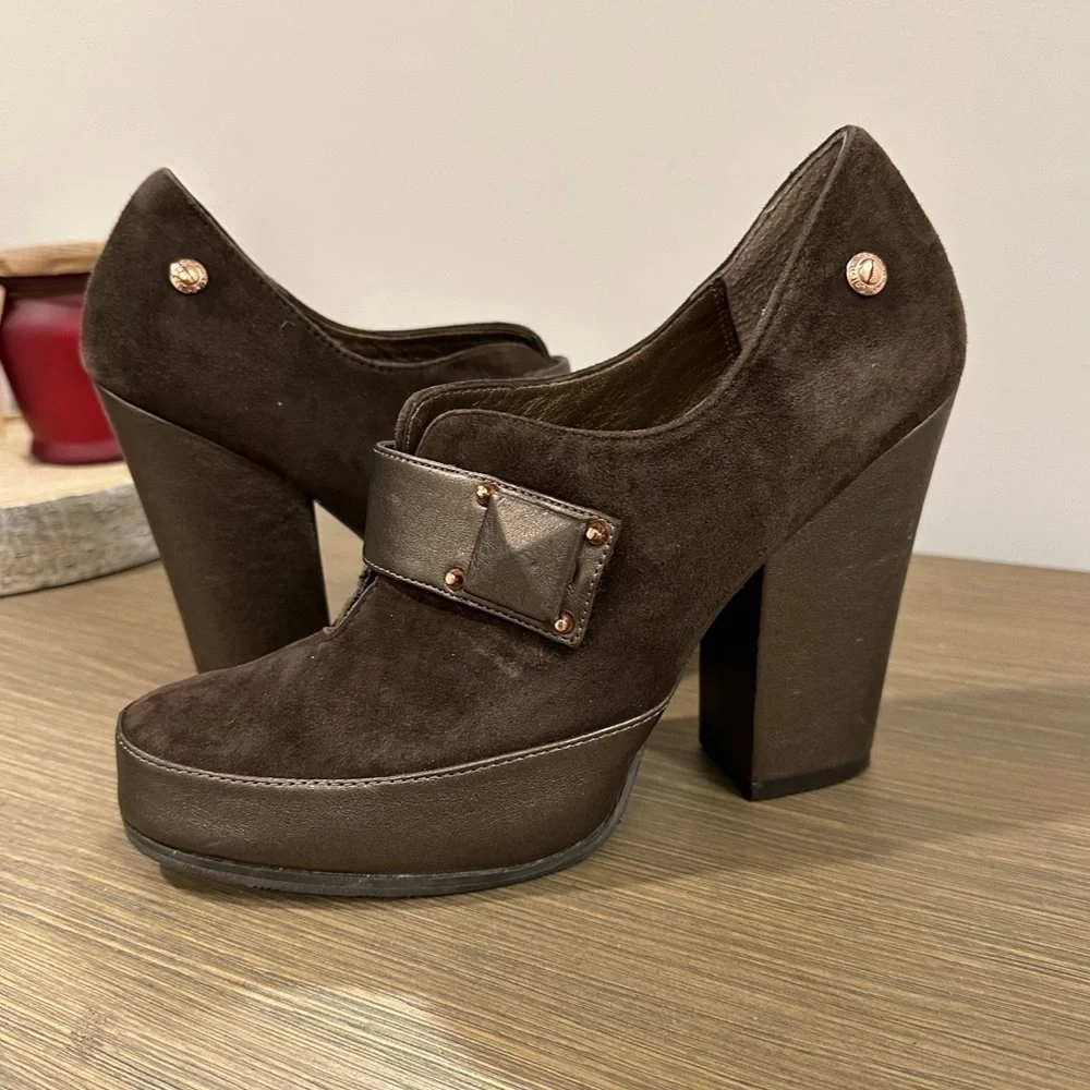 VTG 90’s Calvin Klein Brown Suede Platform Chunky Heel Retro Women’s Size 8.5